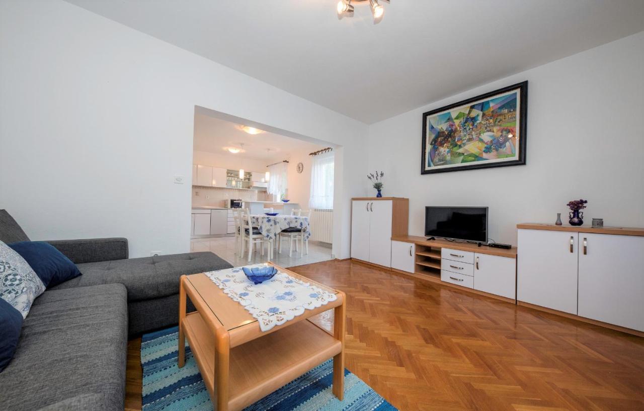Apartments Anica Kampor المظهر الخارجي الصورة