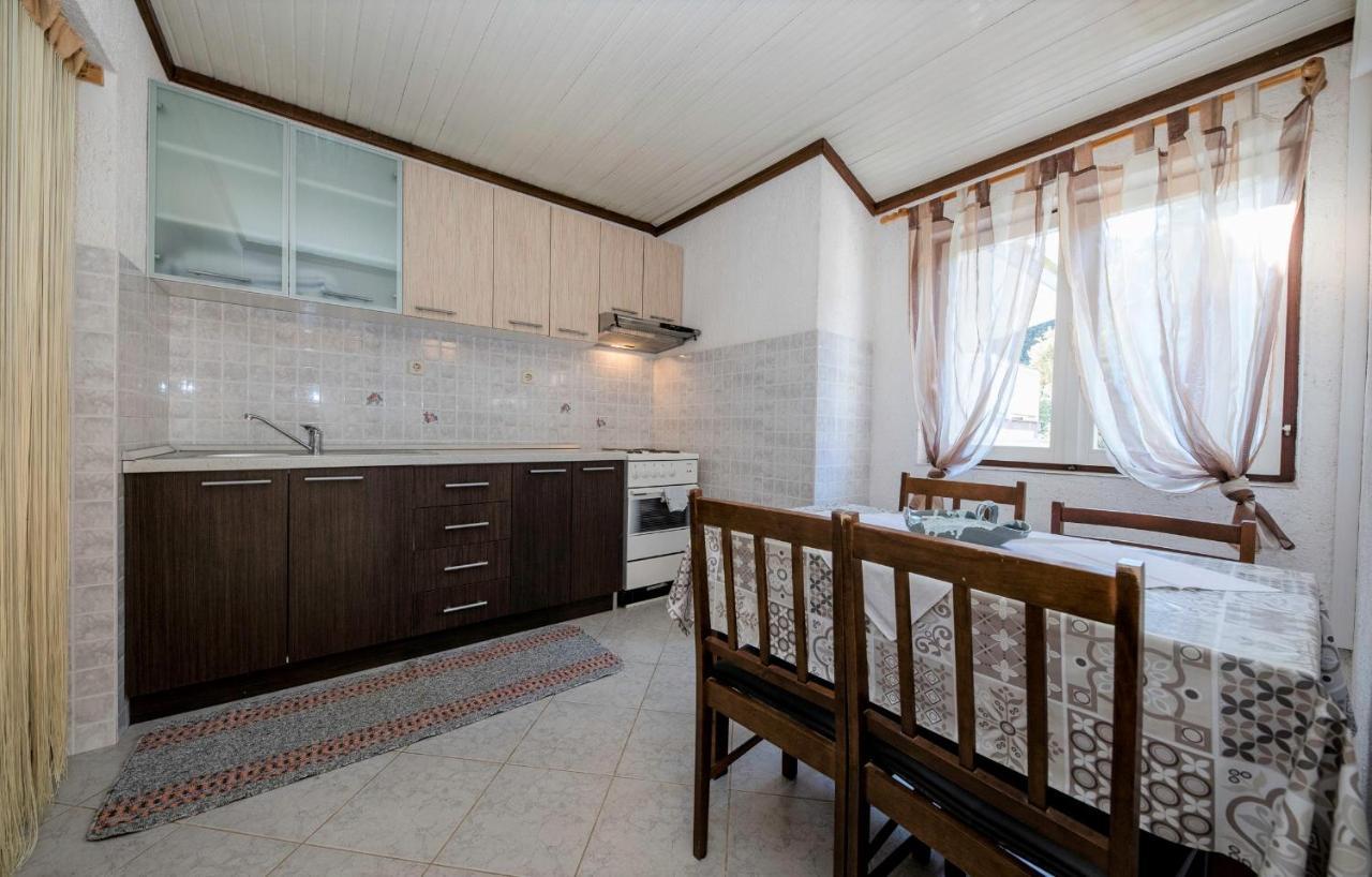 Apartments Anica Kampor المظهر الخارجي الصورة