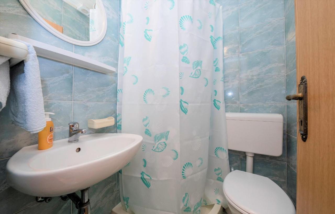 Apartments Anica Kampor المظهر الخارجي الصورة
