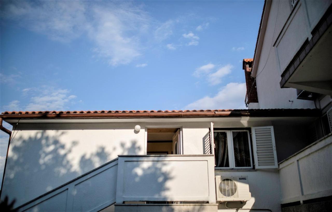 Apartments Anica Kampor المظهر الخارجي الصورة